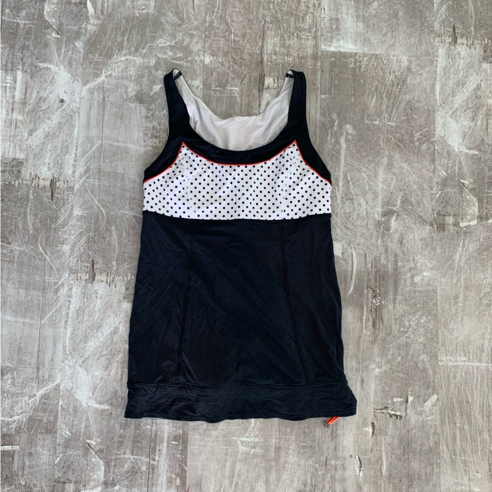 Lululemon workout tank
